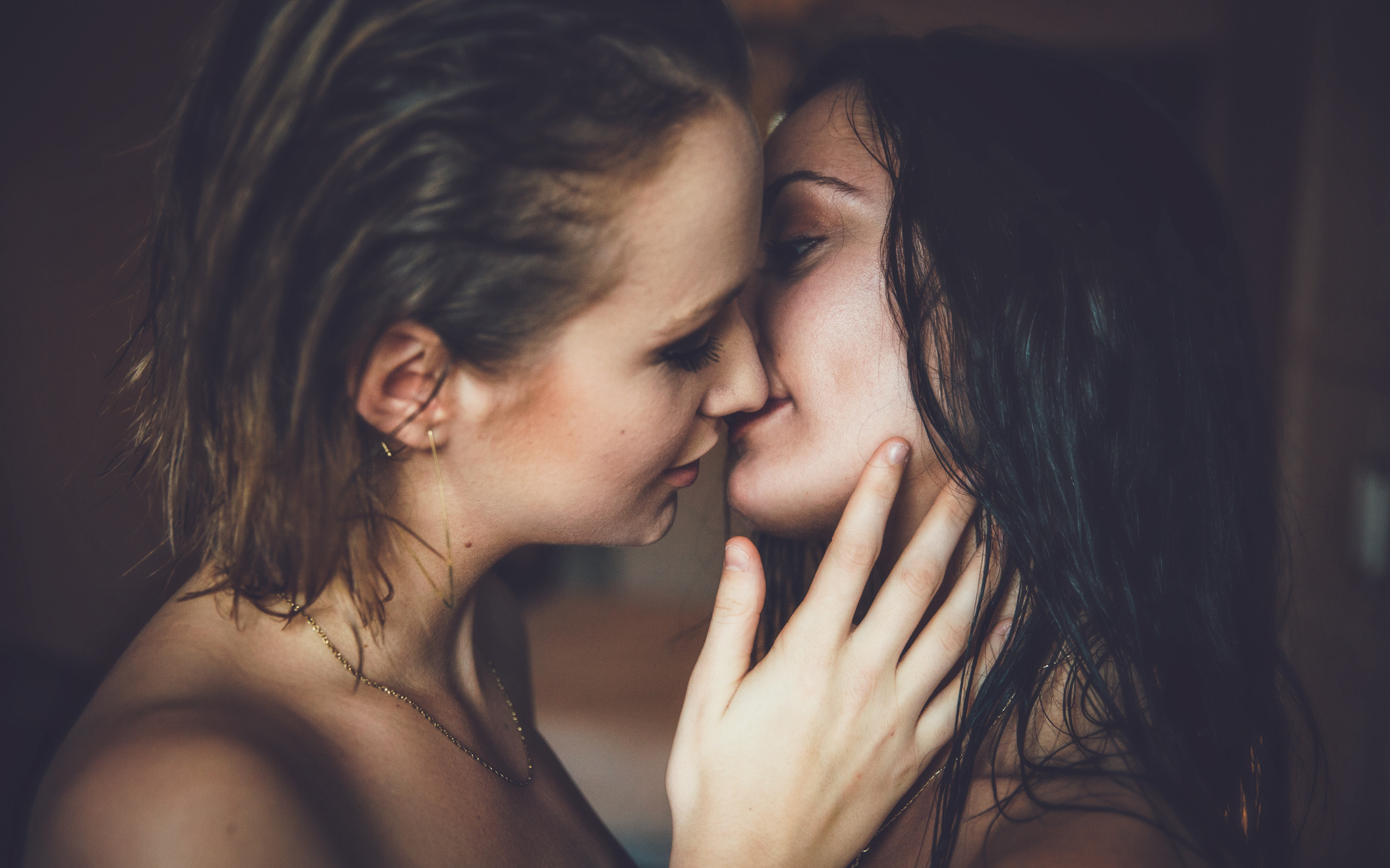 Lesbian girls kissing love