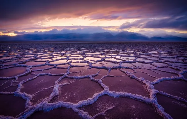 Picture Rain, Death Valley, Salt Basin