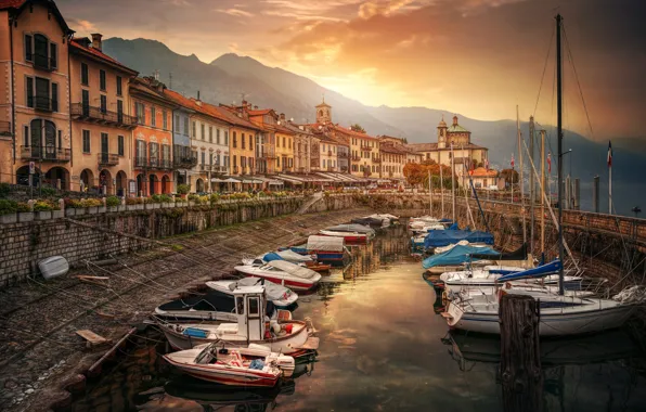Picture sea, boats, pier, Italy, Cannobio
