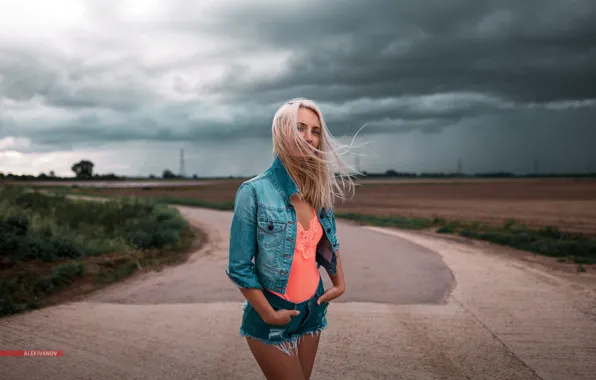 Picture field, the sky, look, landscape, clouds, pose, overcast, model, shorts, portrait, makeup, figure, hairstyle, blonde, …