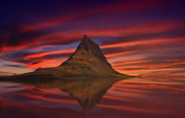Picture mountain, Iceland, Kirkjufell