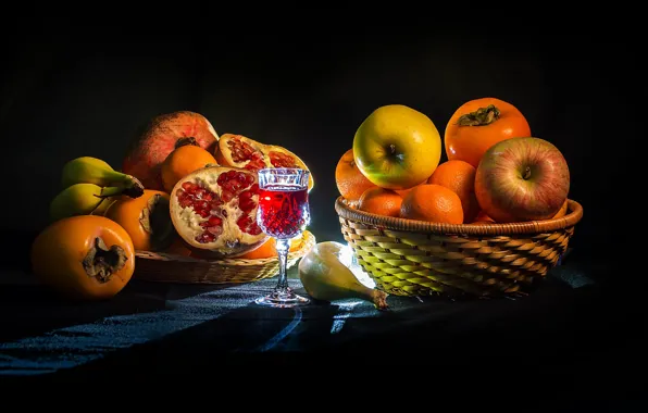 Picture apples, glass, backlight, fruit, bananas, drink, fruit, basket, garnet, tangerines, persimmon