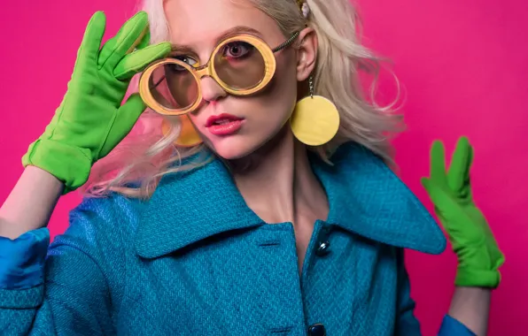 Picture girl, style, background, model, makeup, glasses, coat