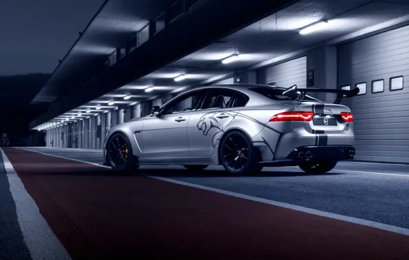 Picture Jaguar, rear view, 2018, XE SV, Project 8