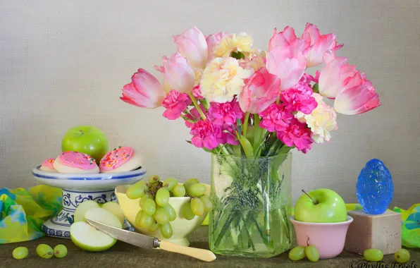 Picture flowers, style, apples, bouquet, grapes, knife, tulips, vase, still life, cakes, clove