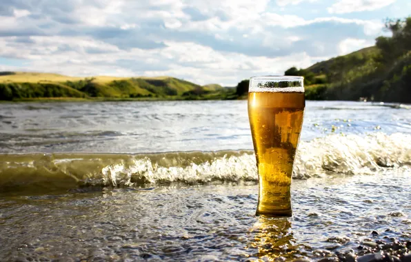 Picture sea, water, the sun, landscape, glass, shore, beer, bokeh