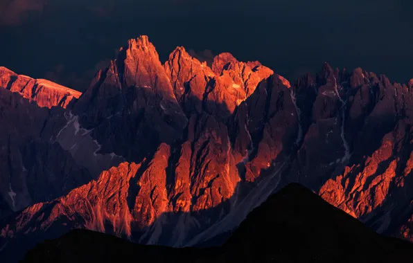 Picture light, mountains, the evening, morning, shadows