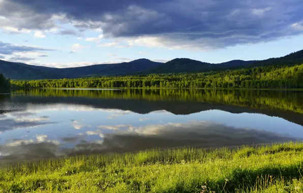 Picture mountains, lake, Summer, Siberia