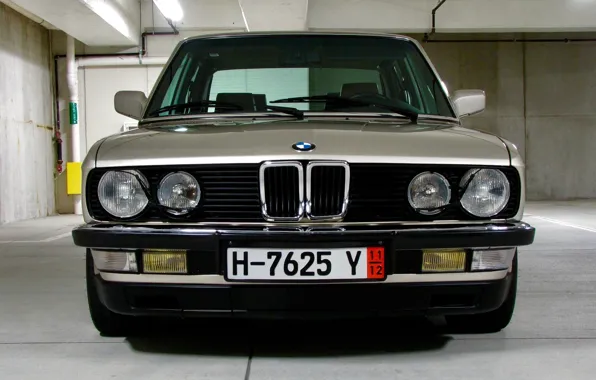 Picture BMW, E28, 535I