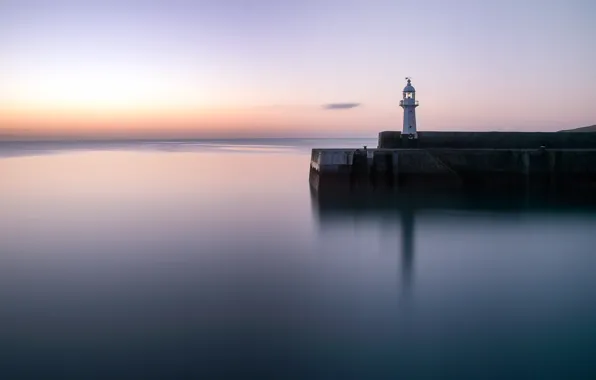 Picture sunset, Cornwall, Mevagissey lighthouse