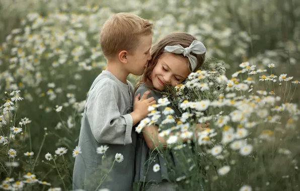 Picture field, summer, flowers, nature, children, romance, chamomile, boy, girl, a couple