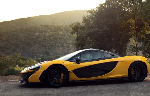 Picture side view, Yellow, Supercar, McLaren P1