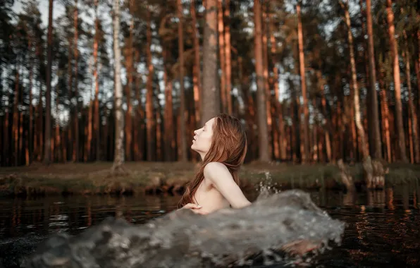 Picture girl, wave, in the water, Ekaterina Surkova