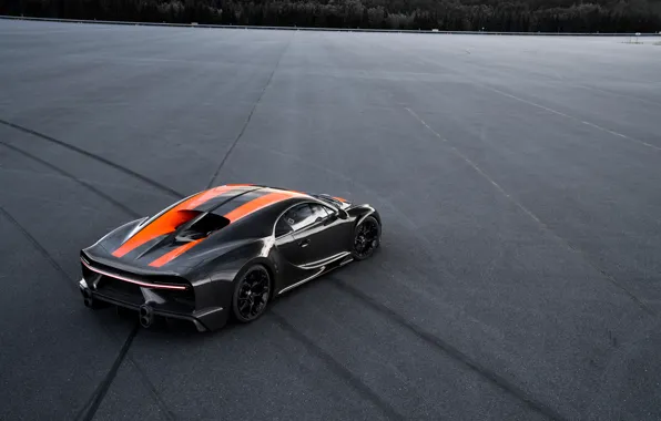 Picture asphalt, Bugatti, the wheel marks, hypercar, Chiron, Super Sport 300+