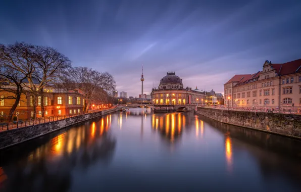 Picture lights, the evening, Germany, Berlin, Bode Museum
