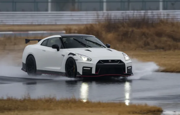 Picture white, water, squirt, Nissan, GT-R, R35, Nismo, 2019