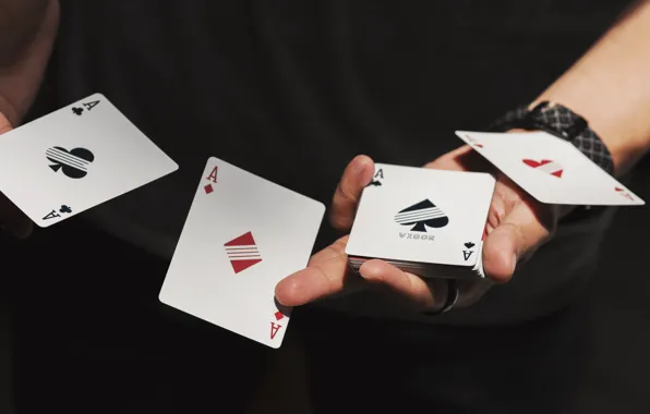Picture card, focus, 4 aces