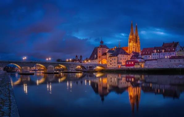 Picture bridge, river, building, home, Germany, night city, promenade, Germany, Regensburg, Regensburg, Stone Bridge, Danube River, …