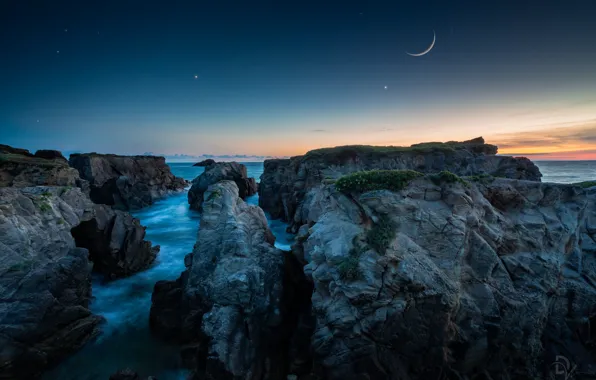 Picture the sky, landscape, night, nature, stones, rocks, stars, a month, The Atlantic ocean, Daniel Vogelbacher