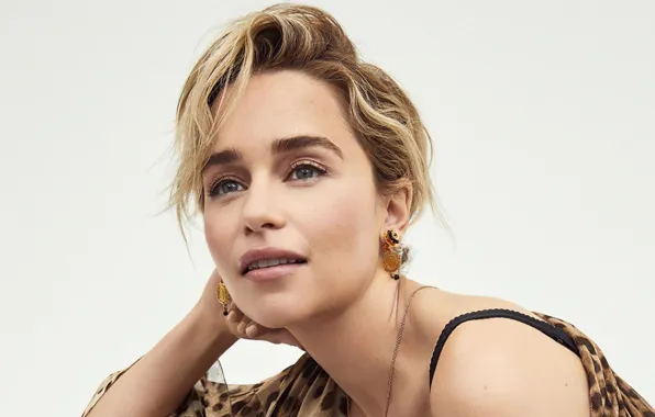 Picture look, girl, face, smile, earrings, actress, Emilia Clarke