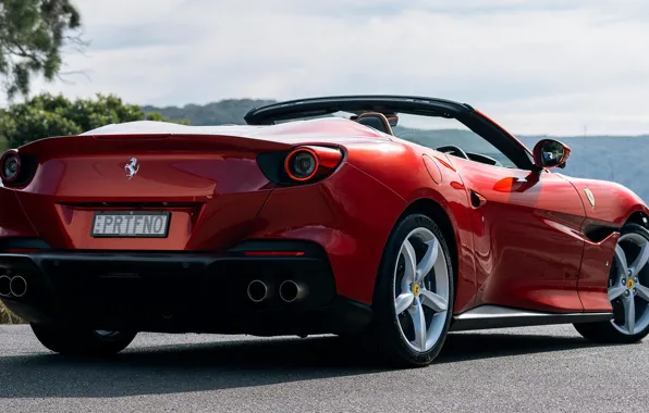 Picture convertible, exterior, 2021, Ferrari Portofino M