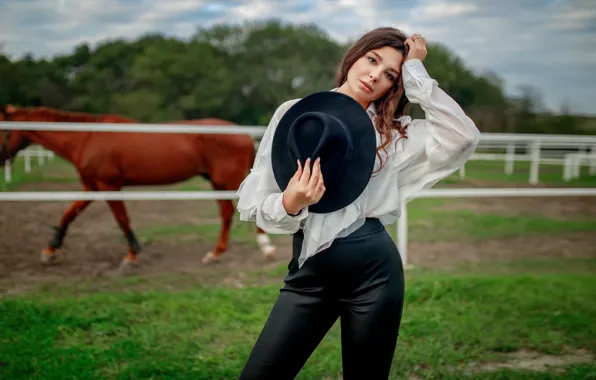 Picture girl, Model, blouse, hat, brown eyes, fence, brunette, horse, shirt, leather pants