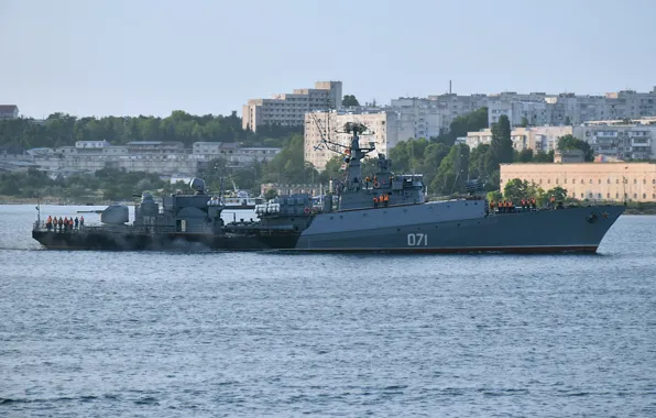 Picture ship, anti-submarine, small, Sevastopol, Suzdalets