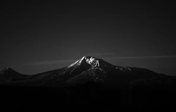 Picture mountains, night, the dark background, building