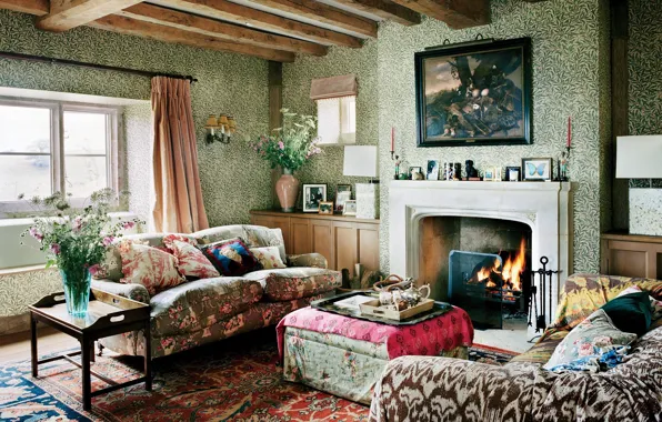 Picture room, interior, fireplace, living room