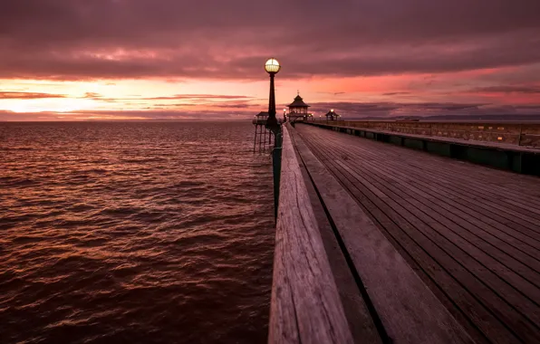 Picture the sky, sunset, Clevedon Pier