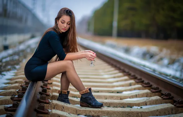 Picture girl, model, pretty, face, brunette, pose, portrait, rail road