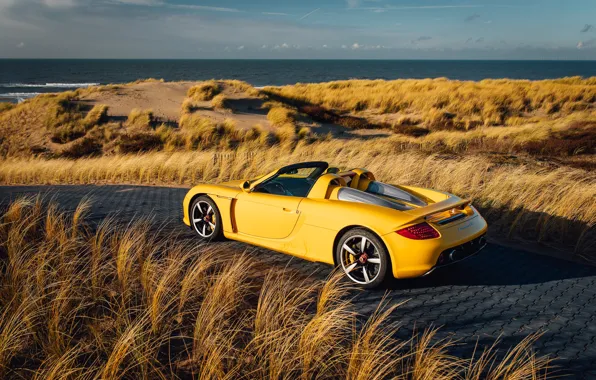 Picture beach, yellow, supercar, Porsche Carrera GT