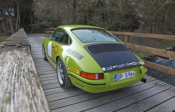 Picture Porsche, Green, Porsche 911, Coupe, 964, River, 2014, Rear, DP Motorsport, DP964, Classic S