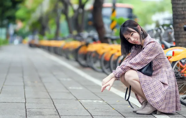 Picture girl, street, Asian