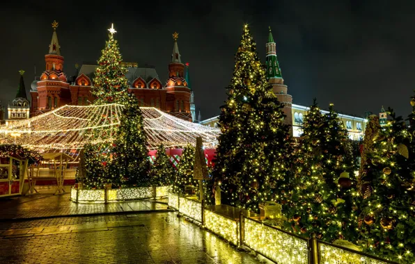 Picture winter, night, the city, new year, Moscow, tower, The Kremlin, tree, illumination, Manezhnaya square, Arena