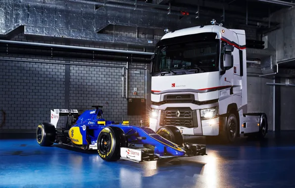 Picture Garage, Sauber F1 Team, Renault Trucks