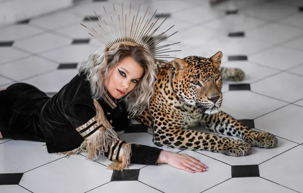 Picture look, girl, pose, predator, leopard, wild cat, on the floor, Александра Савенкова, Лолита Сахарова