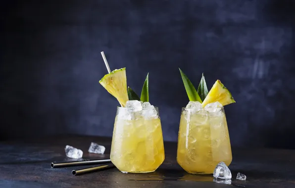 Picture cocktail, glasses, drink, pineapple, slices, колотый лёд, ананасовый