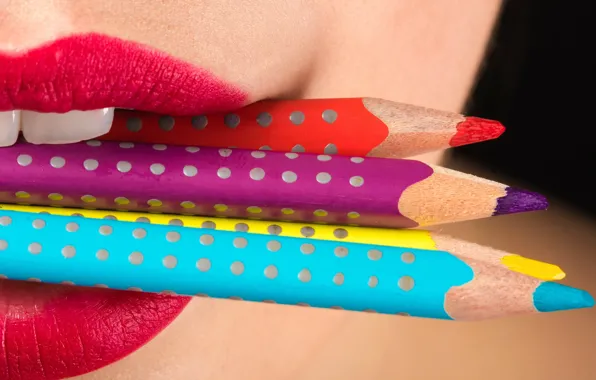 Picture teeth, pencils, lips, lips, teeth, pencils, bright lipstick, bright lipstick, Rodolfo Clix