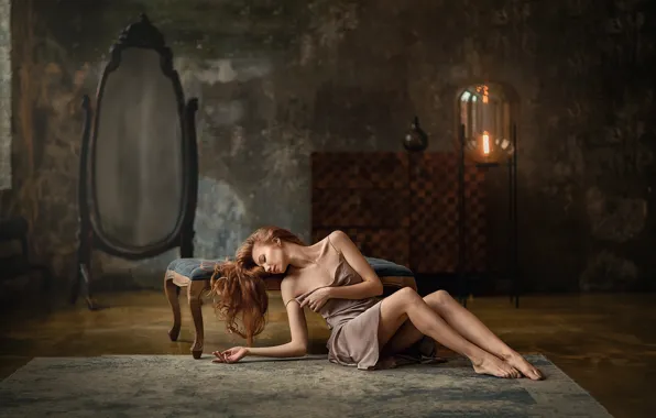 Picture girl, pose, photo, room, mirror, legs, on the floor, Anastasia Barmina