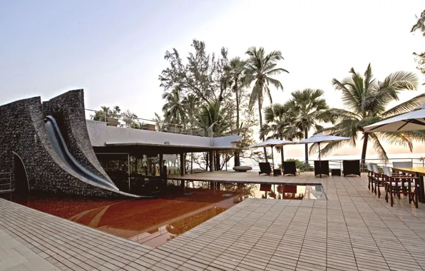 Picture palm trees, Villa, India, terrace, House by the Sea in Maharashtra, Gurjit Singh Matharoo, basseny