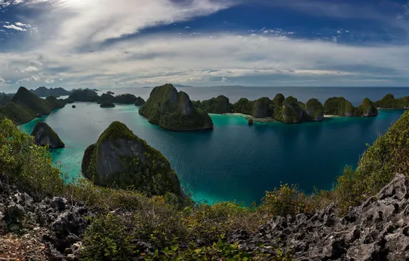 Picture clouds, rocks, Indonesia, Bay