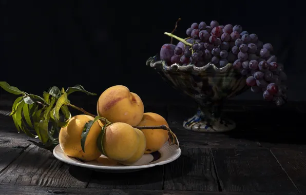 Picture light, grapes, fruit, apricots