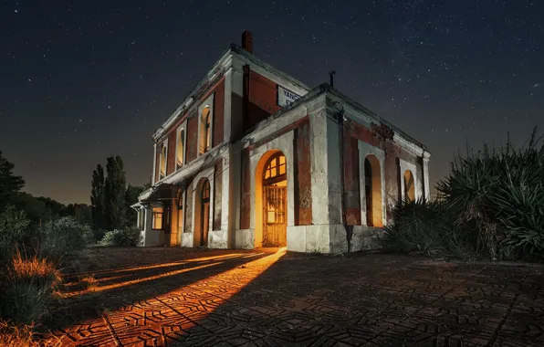 Picture House, Moonlight, Architecture, Abandoned, Illuminated, Built Structure
