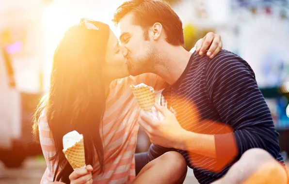 Picture girl, love, woman, man, kiss, boy, mood, hug, ice cream, feeling, kissing, Couple, ice cream …