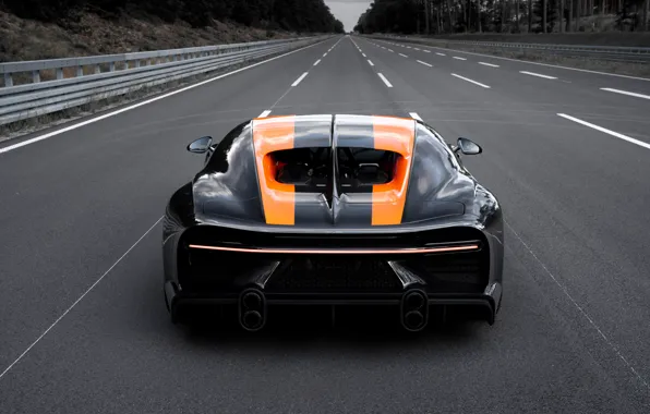 Picture asphalt, Bugatti, track, hypercar, Chiron, Super Sport 300+