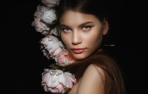 Picture look, girl, flowers, face, portrait, the dark background, Alexander Drobkov-Light, Yulia Andronova