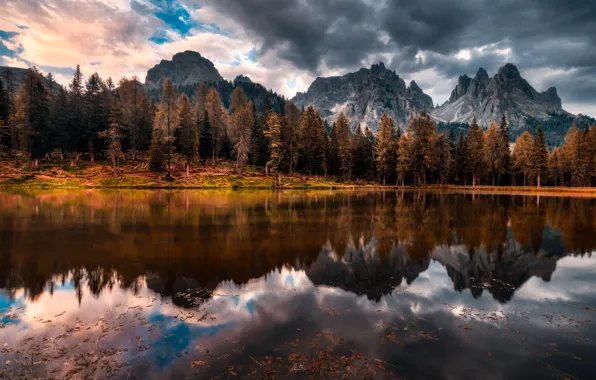 Picture autumn, mountains, lake