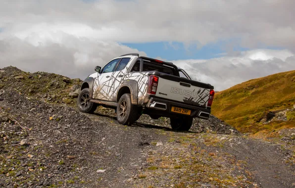 Picture pickup, in the mountains, Isuzu, D-Max, 2019, UK version, XTR