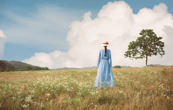 Picture field, summer, girl, clouds, nature, tree, back, hat, walk, blue dress